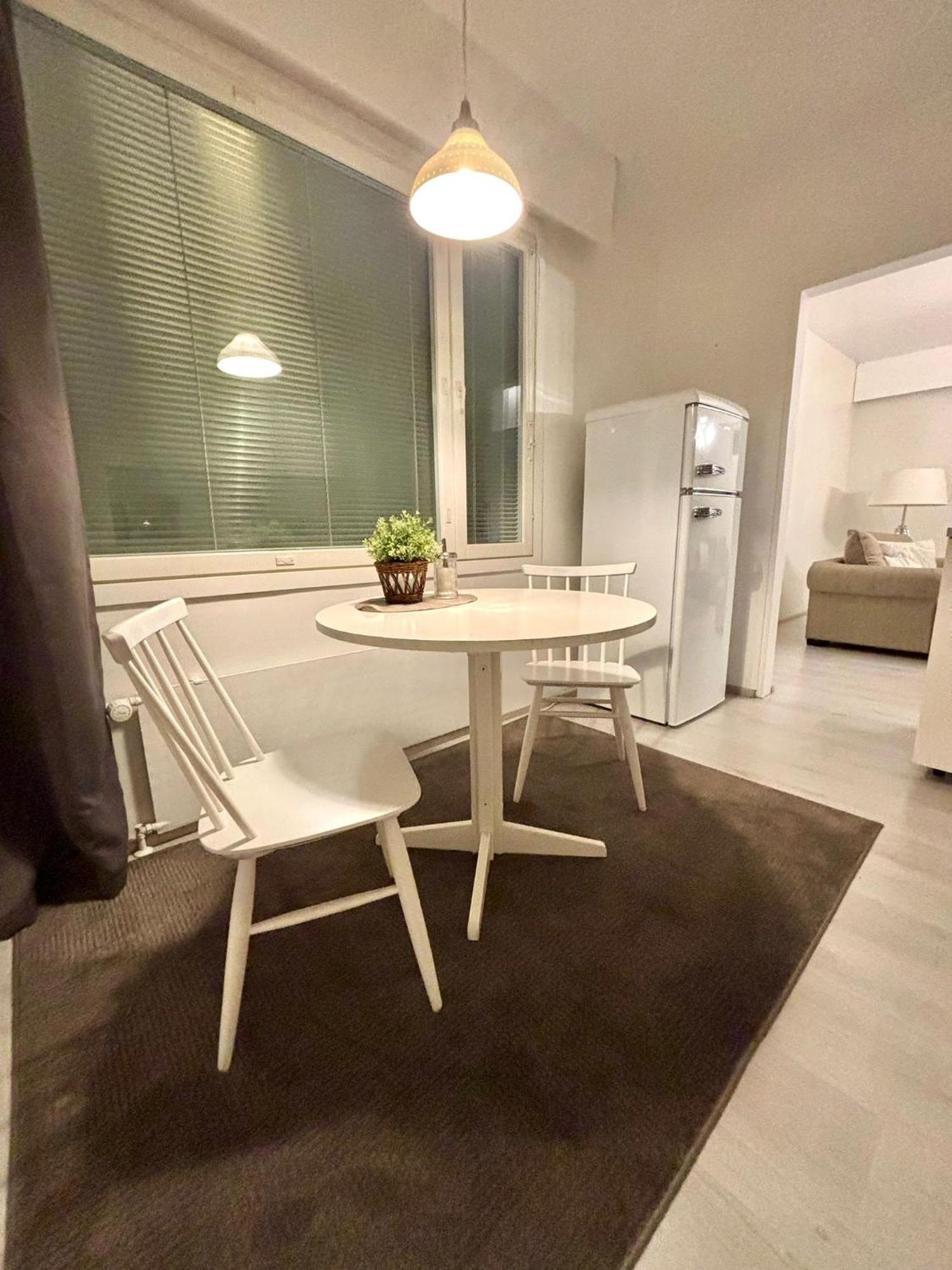 Nicely Furnished Apartment Near Centrum, Free Parking Pori Extérieur photo
